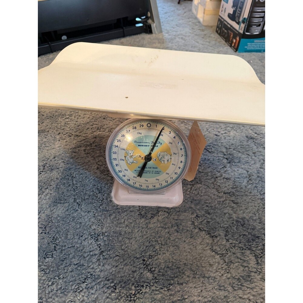 Vintage 1960’s American Family Nursery Baby Scale 30lb - NO SCREWS -